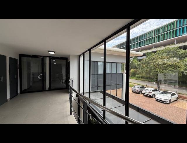 148M² OFFICE TO LET IN WESTVILLE